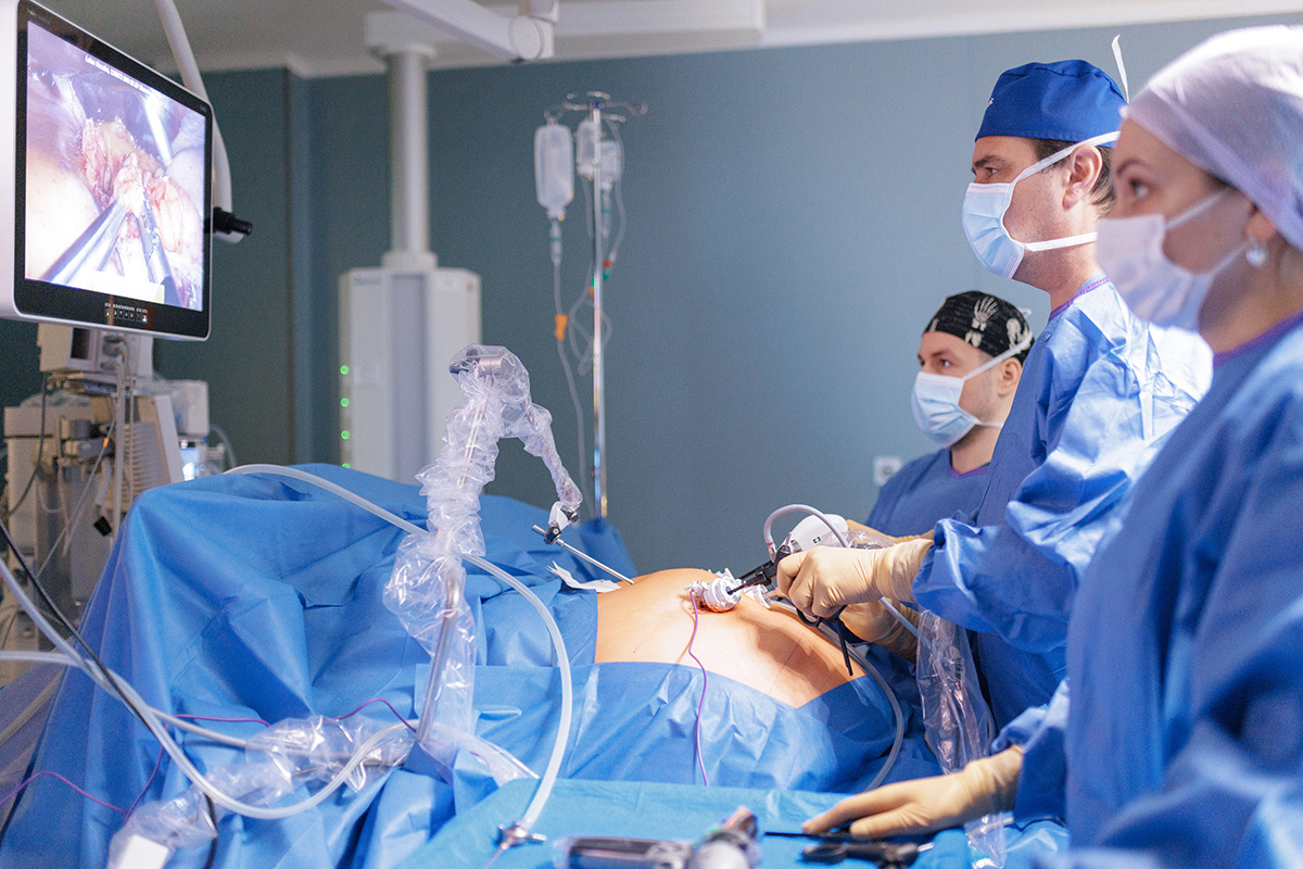 Estētiskās ķirurģijas operācija Aiwa Clinic klīnikā
